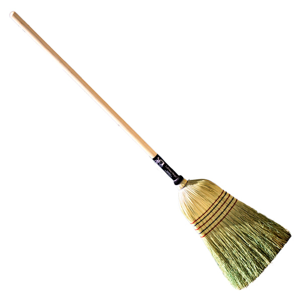 http://www.laprimashops.com/cdn/shop/products/Barn_Broom_600x.jpg?v=1533896902